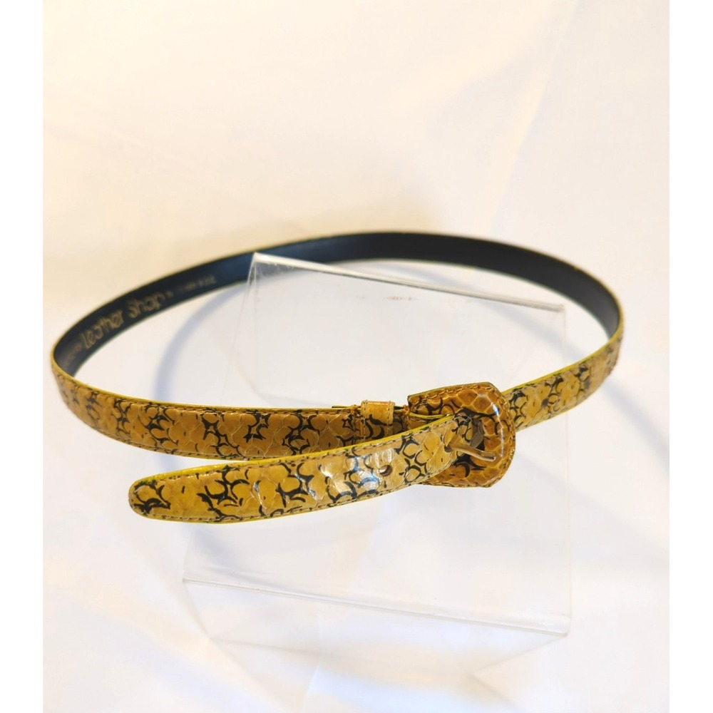 Vtg Genuine Snakeskin Yellow Thin Belt Women M The Leather Shop Chic Timeless